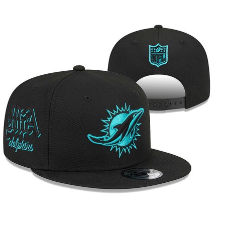 Miami Dolphins Snapback Hat