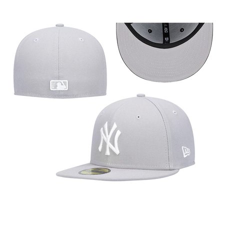 New York Yankees Fitted Hat