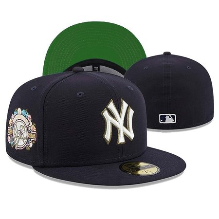 New York Yankees Fitted Hat