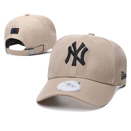 New York Yankeess Adjustable Hat