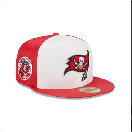 Tampa Bay Buccaneers Snapback Hat